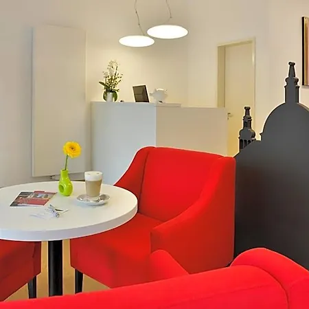 Invite Hauptbahnhof Hotel